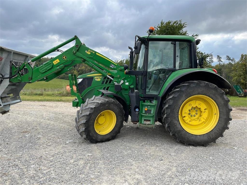 John Deere 6130M Tractoren