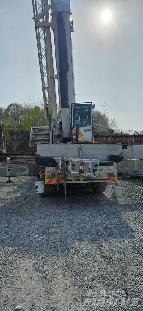 Liebherr LTM 1100 Kranen voor alle terreinen