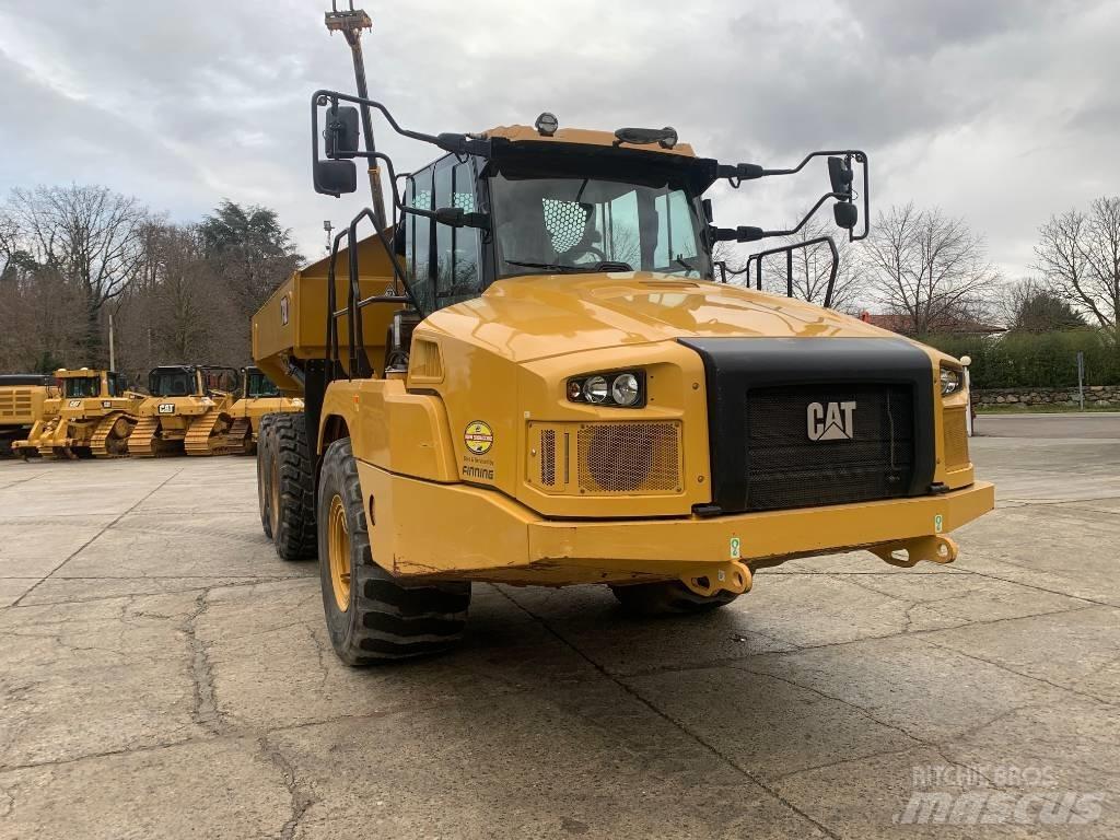 CAT 730 Knik dumptrucks