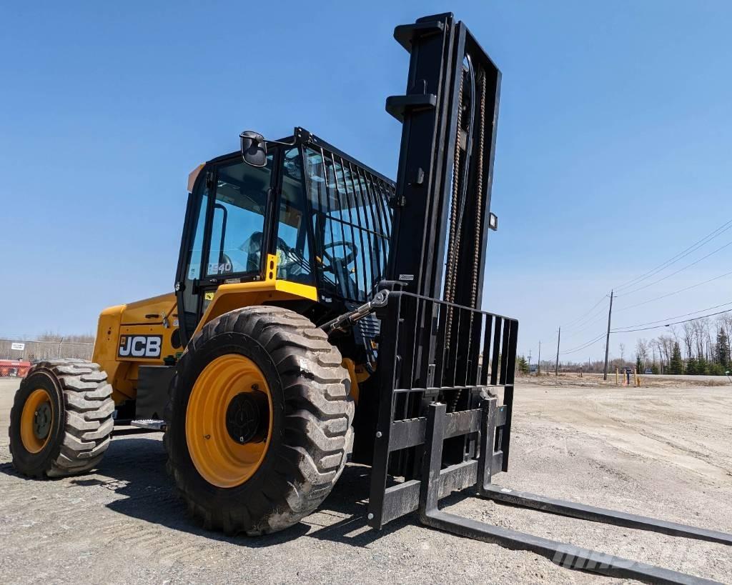 JCB 940 RTFL Vorkheftruck voor zwaar terrein