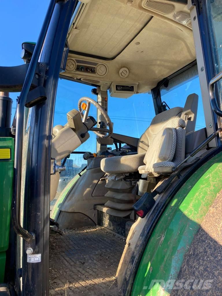 John Deere 5100R Tractoren