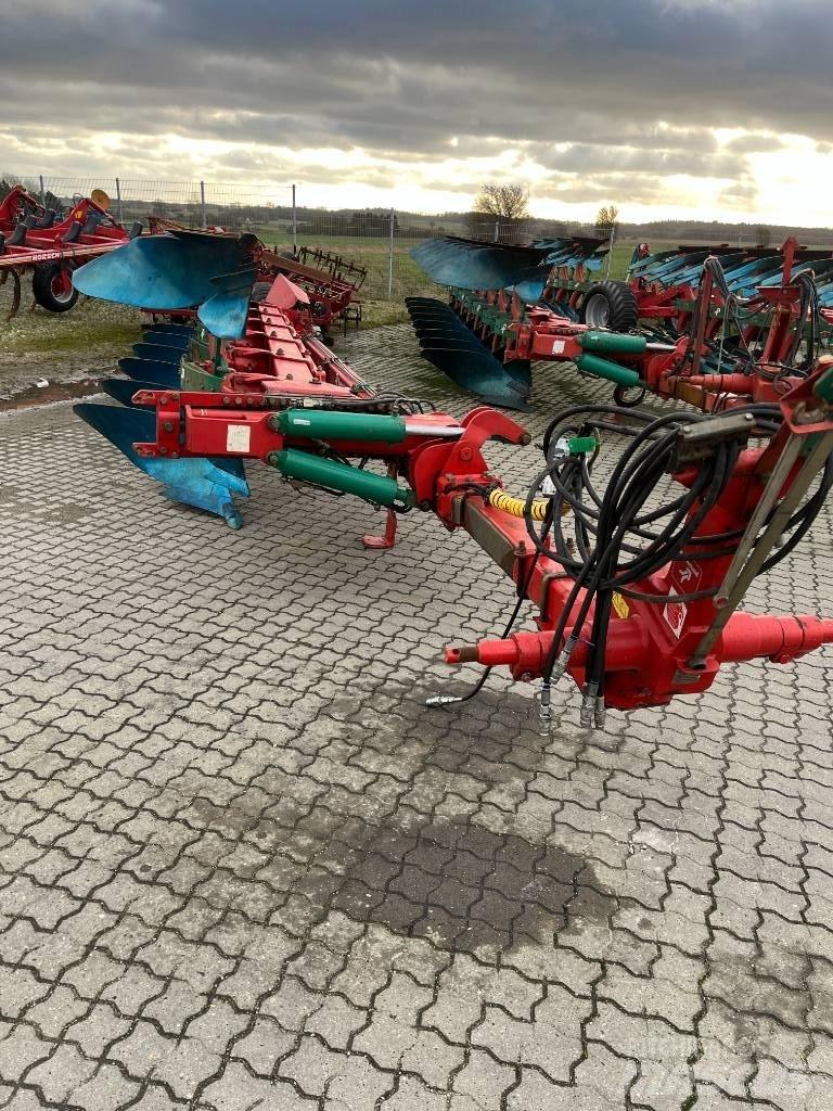 Kverneland PB100 Wentelploegen