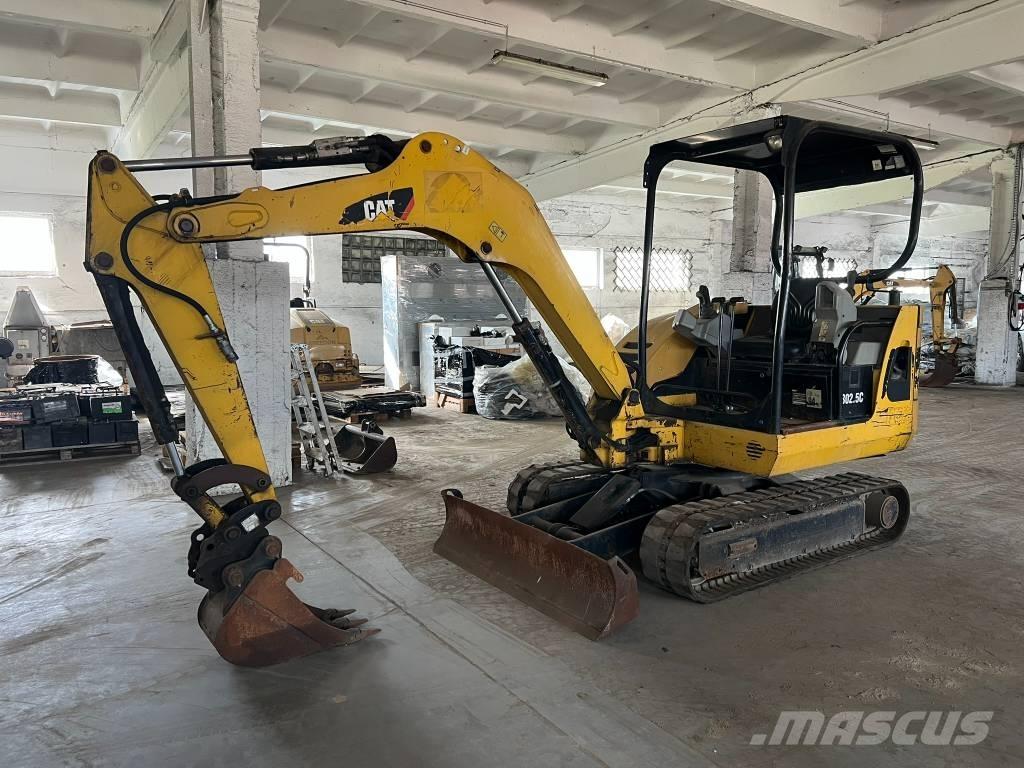 CAT 302.5 C Rupsgraafmachines