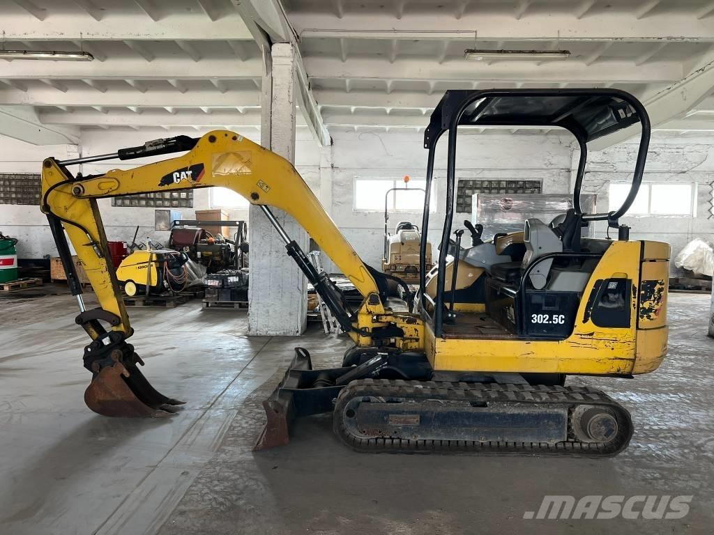 CAT 302.5 C Rupsgraafmachines