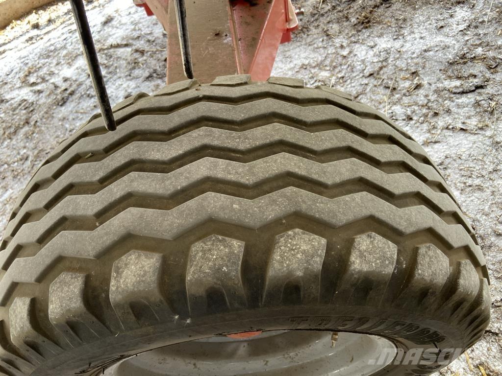 Kuhn GF 13012 T Schudders