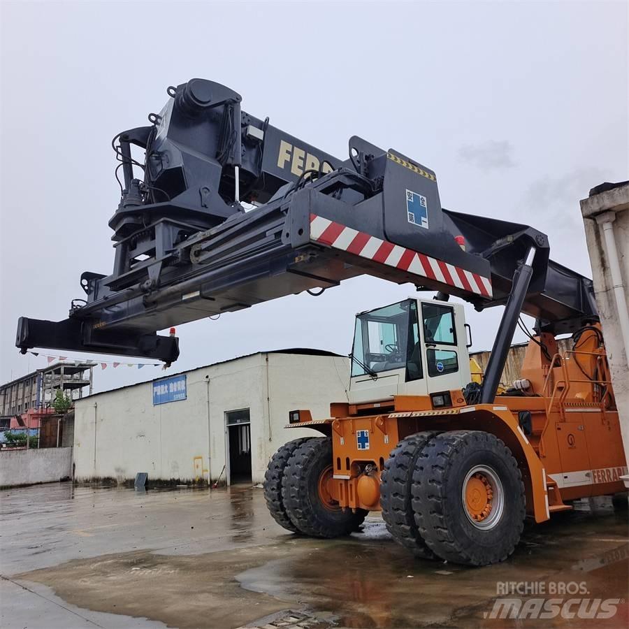 Ferrari 278 Takels, lieren en materiaalliften