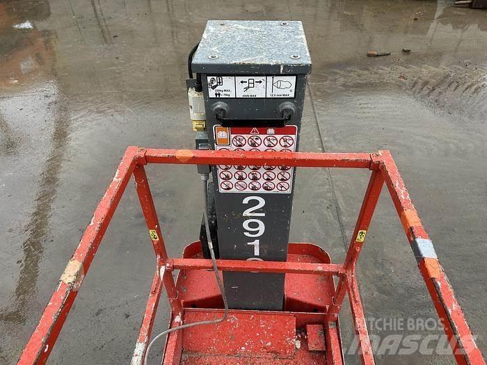 SkyJack SJ16 Schaarhoogwerkers