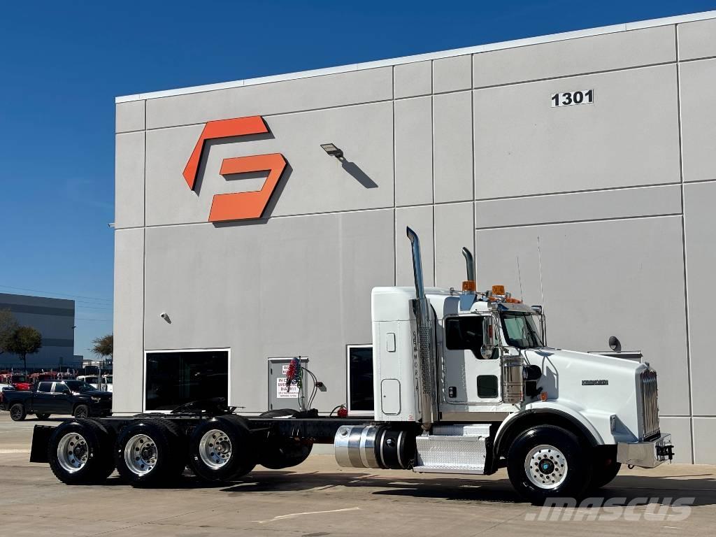 Kenworth T 800 Trekkers