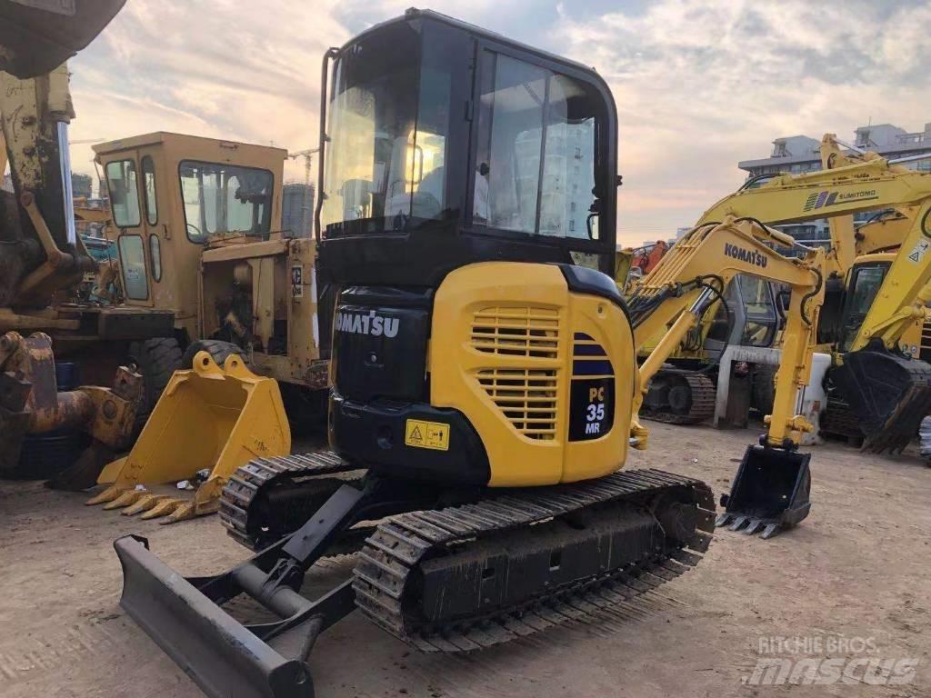 Komatsu PC35 Minigraafmachines < 7t