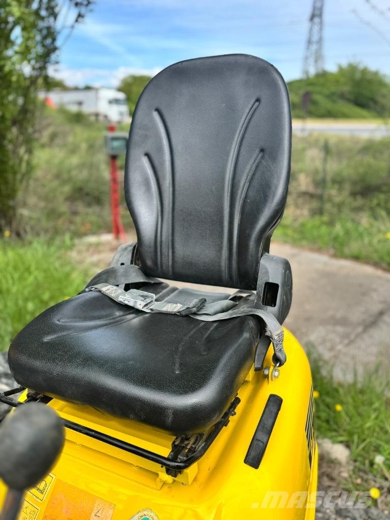 Komatsu PC 09 Minigraafmachines < 7t