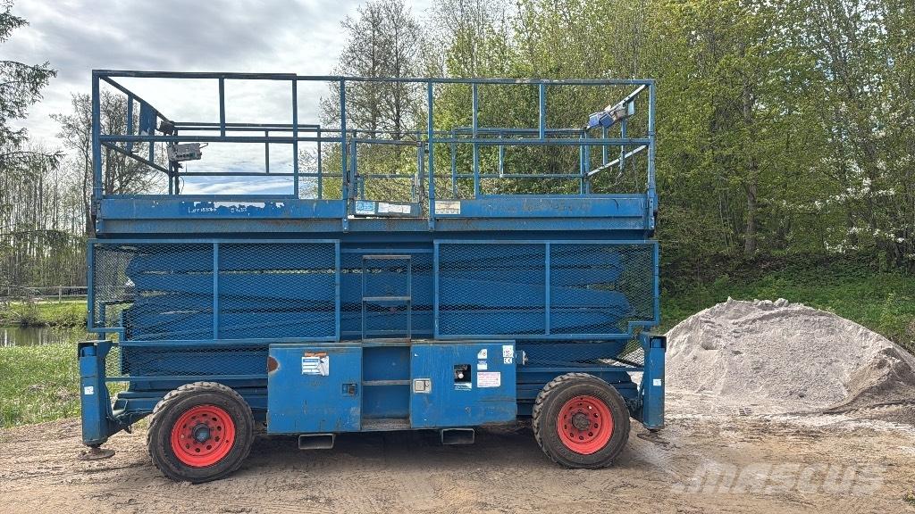 SkyJack SJ 9250 Schaarhoogwerkers