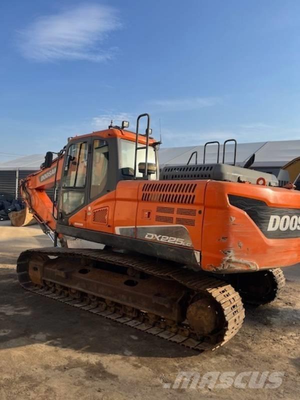 Doosan DX 225 LC-5 Rupsgraafmachines