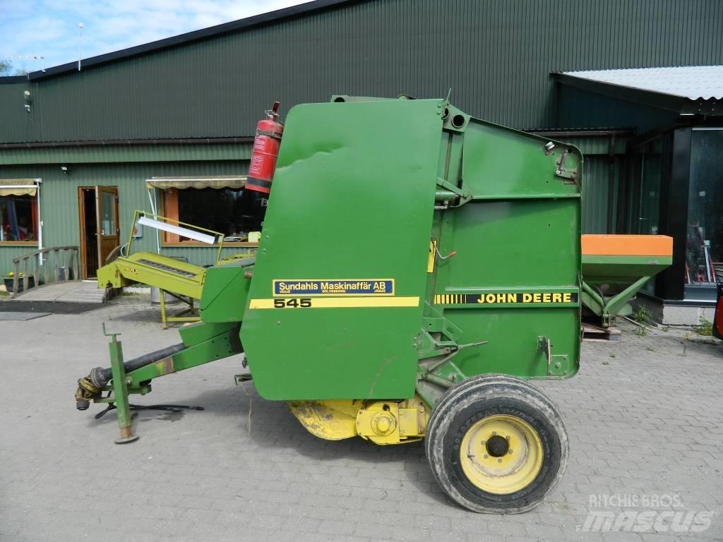 John Deere 545 Ronde-balenpersen