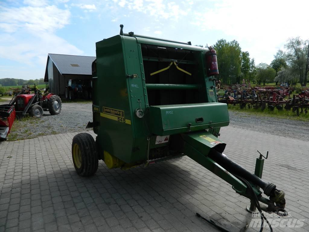 John Deere 545 Ronde-balenpersen