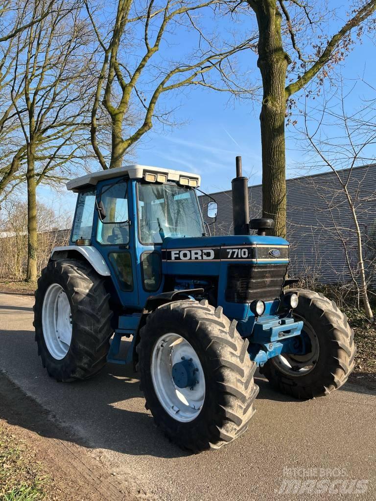 Ford 7710 II Tractoren