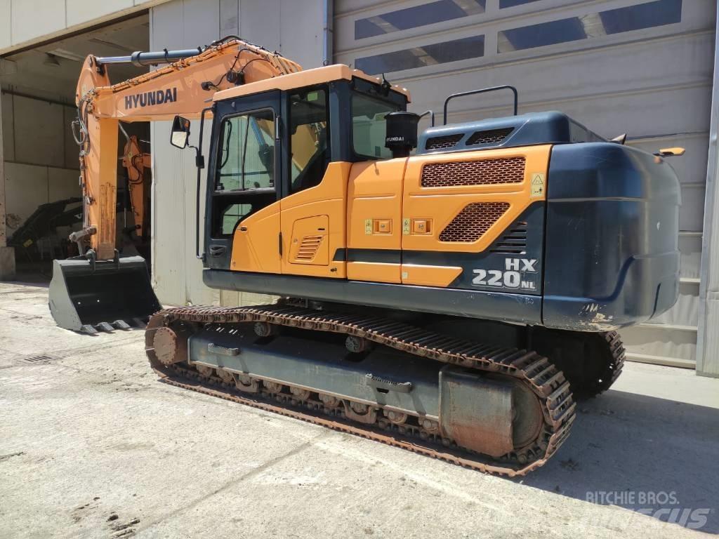 Hyundai HX 220 Rupsgraafmachines