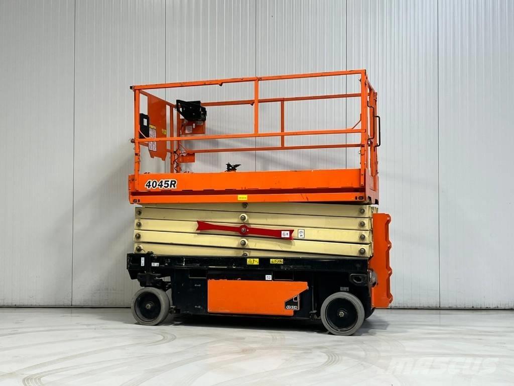 JLG 4045R Schaarhoogwerkers