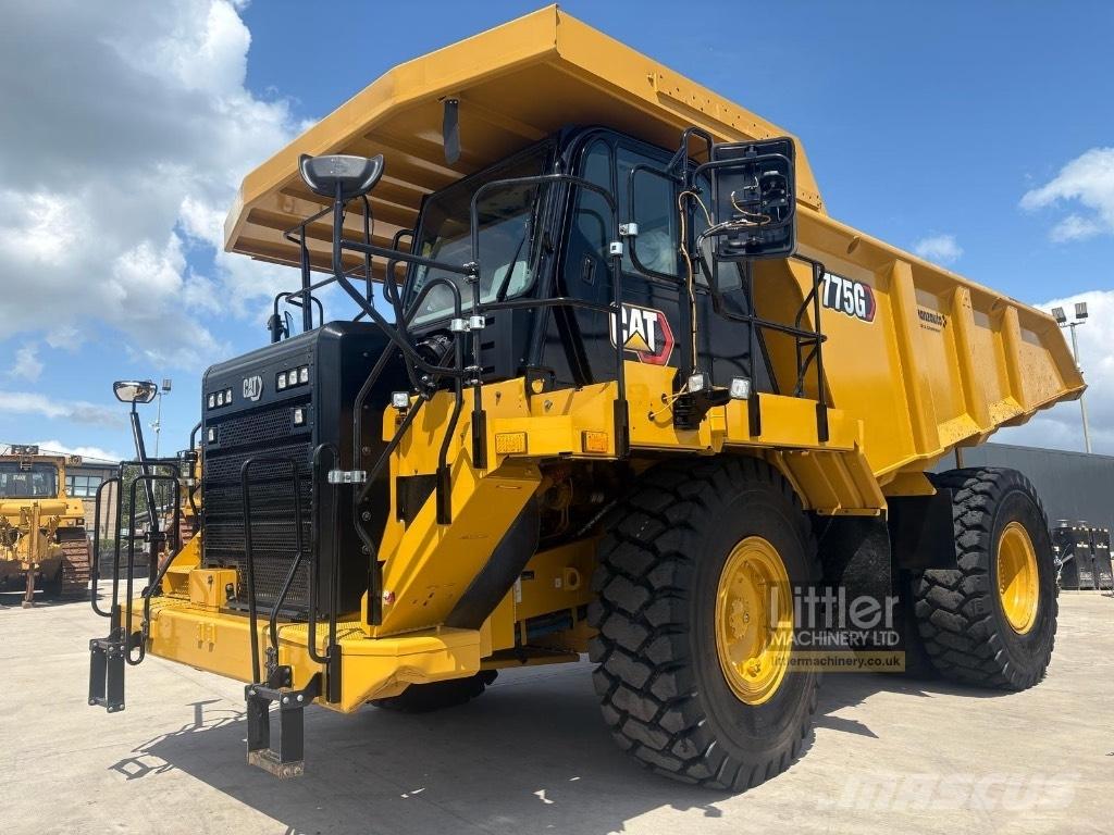 CAT 775 G Starre dumptrucks