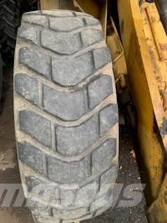CAT 910 Wielladers