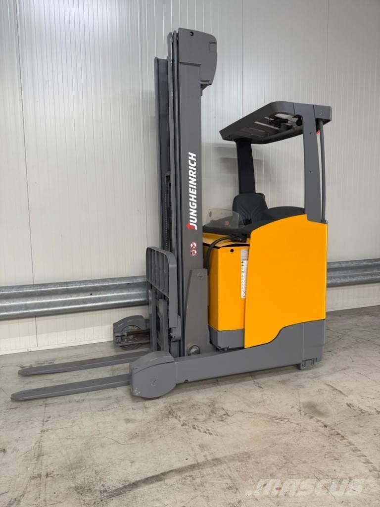  Reachtruck ETM214 Elektrische heftrucks