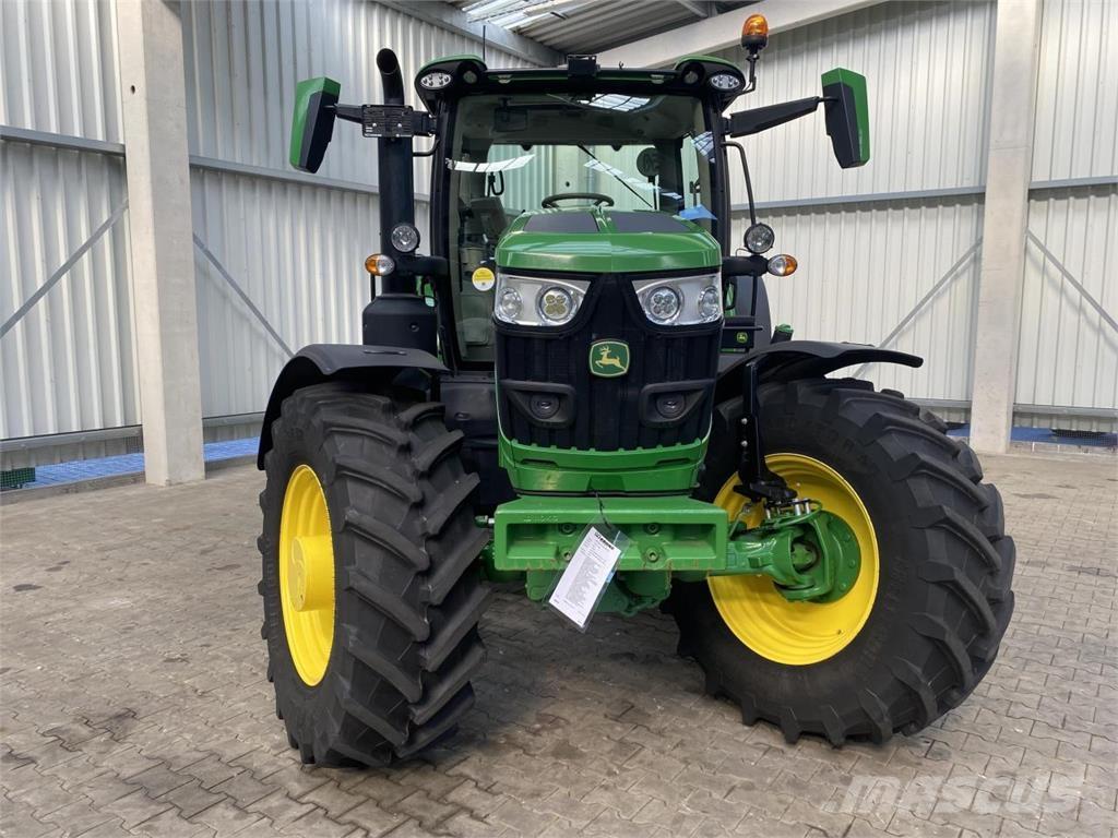 John Deere 6R 155 Tractoren