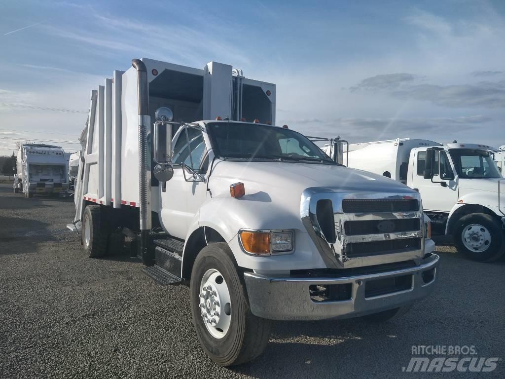 Ford F750 Vuilniswagens