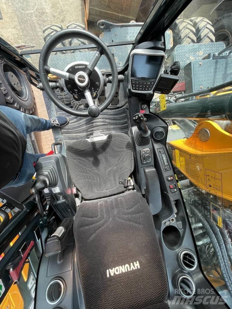 Hyundai HW140 Wielgraafmachines