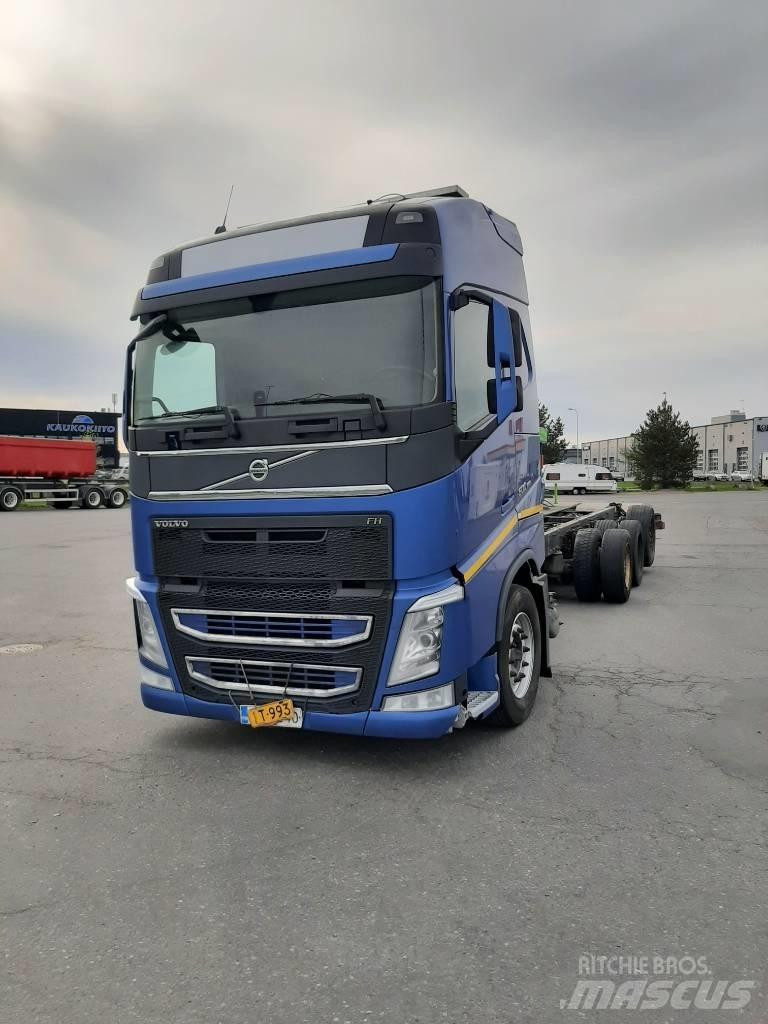Volvo FH 13 Chassis met cabine
