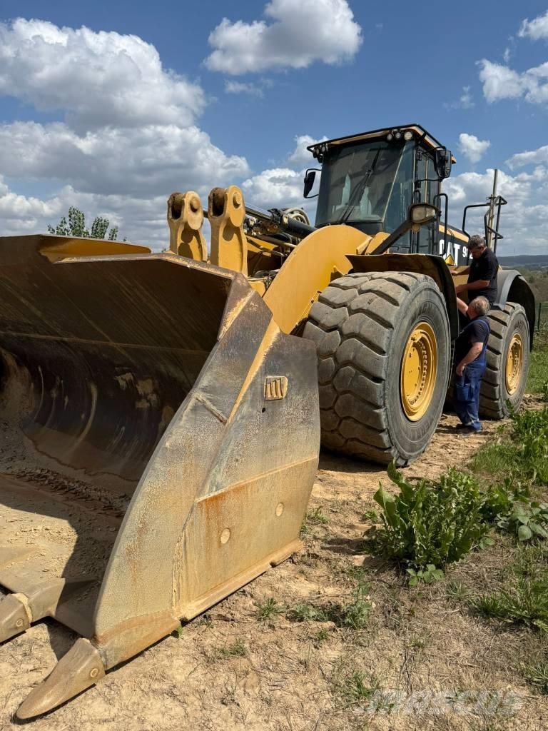 CAT 982 M Radlader Wielladers