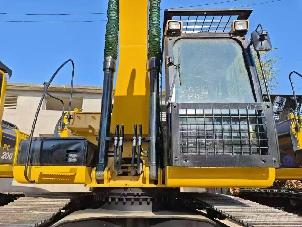 CAT 320 D Rupsgraafmachines