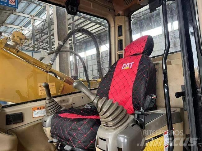 CAT 320 BL Rupsgraafmachines
