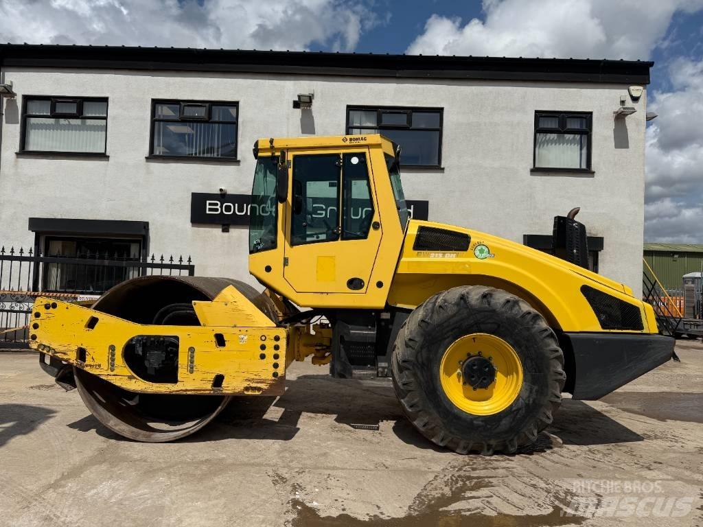 Bomag 213 DH-4i Trilrolwalsen