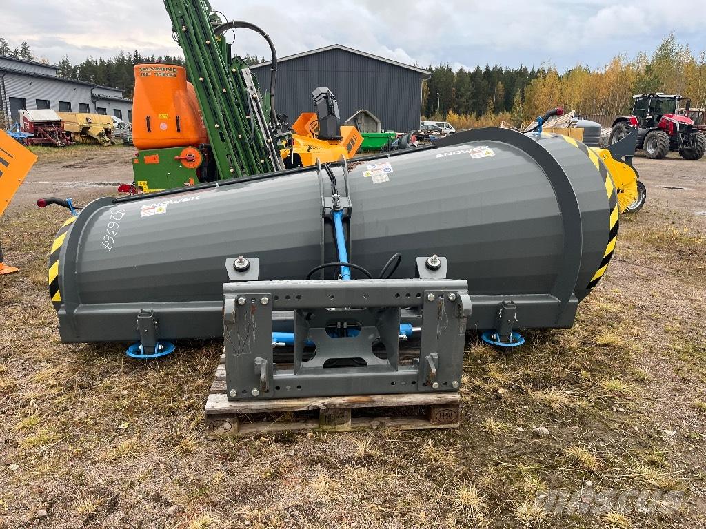 Snowek A320 Sneeuwschuivers en -ploegen