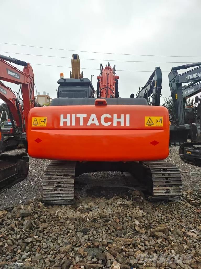Hitachi ZX 200 Rupsgraafmachines