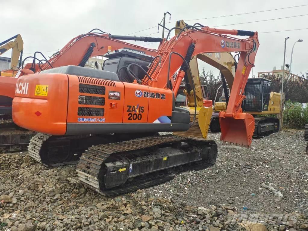 Hitachi ZX 200 Rupsgraafmachines