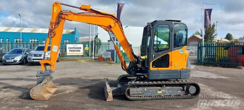 Develon Excavator Rupsgraafmachines