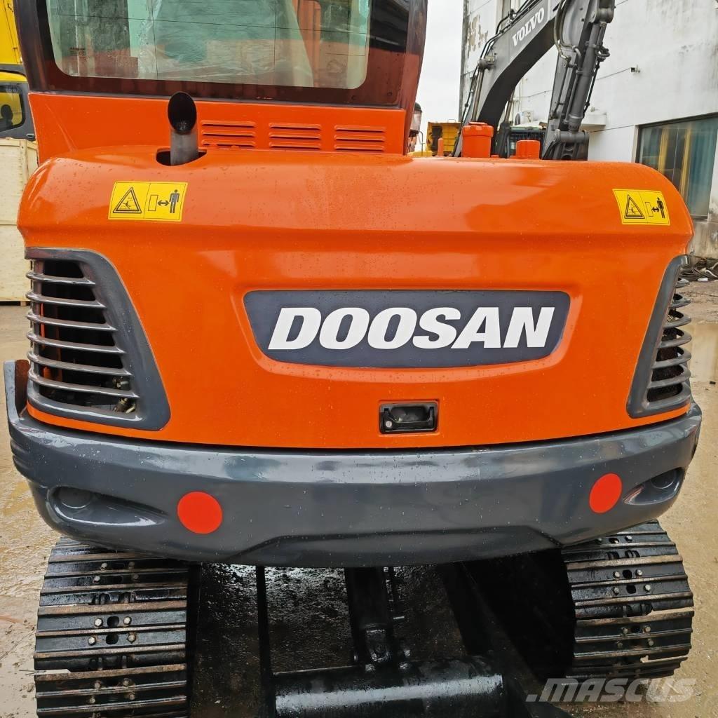 Doosan DX55 Minigraafmachines < 7t
