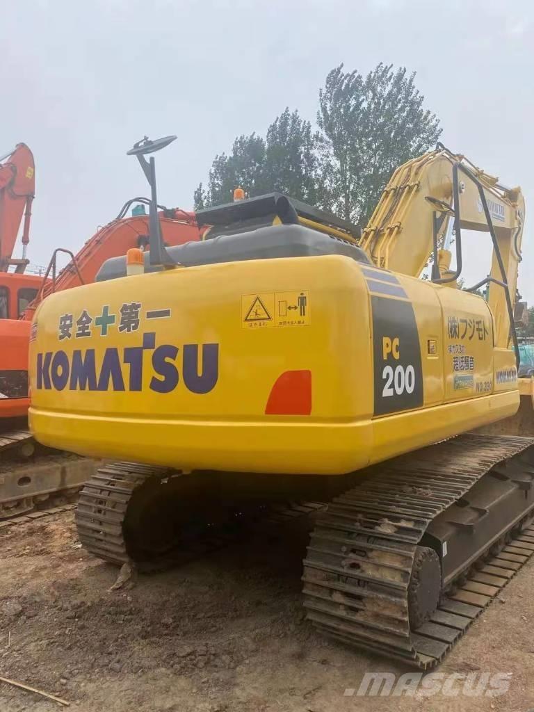 Komatsu PC 200-8 Rupsgraafmachines
