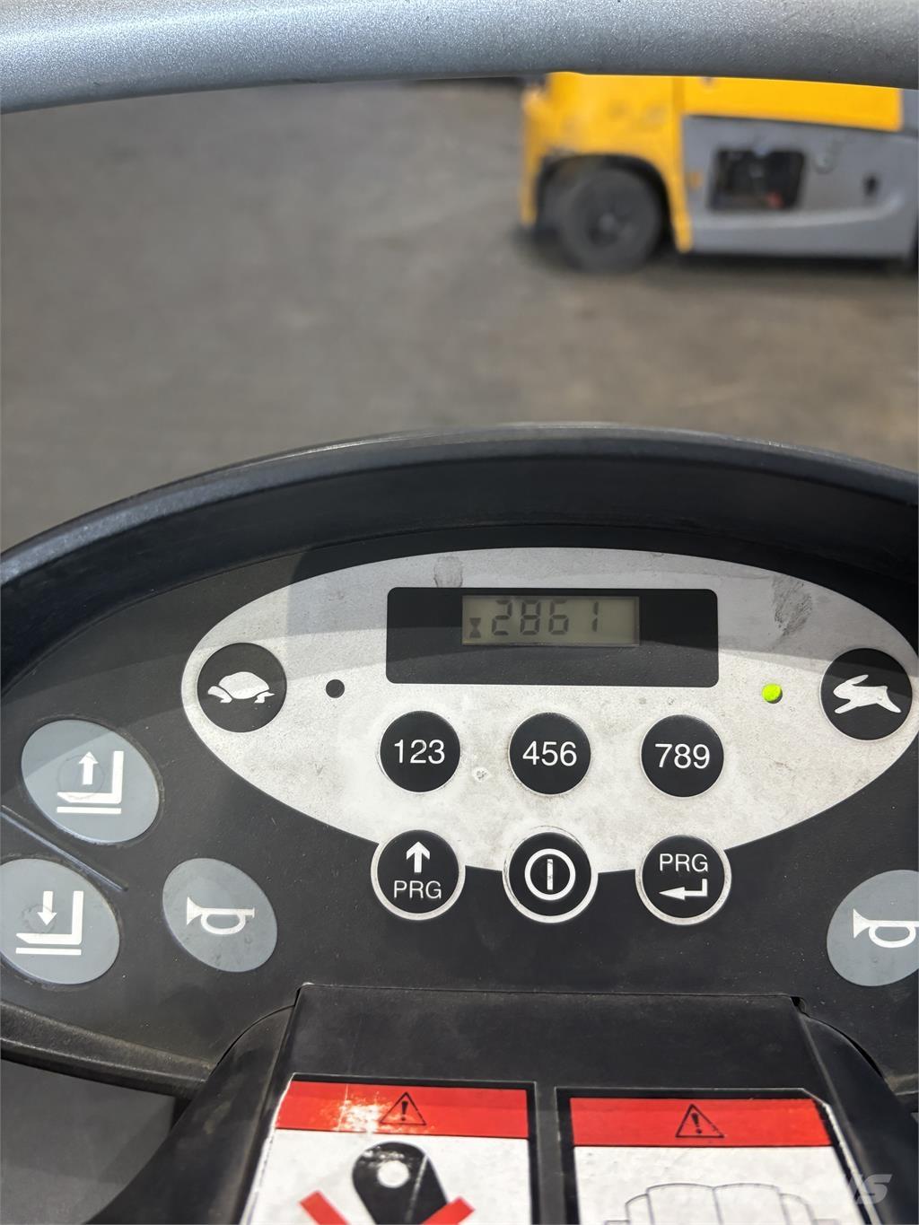 Still EXU-S22 Stapelaar meeloop