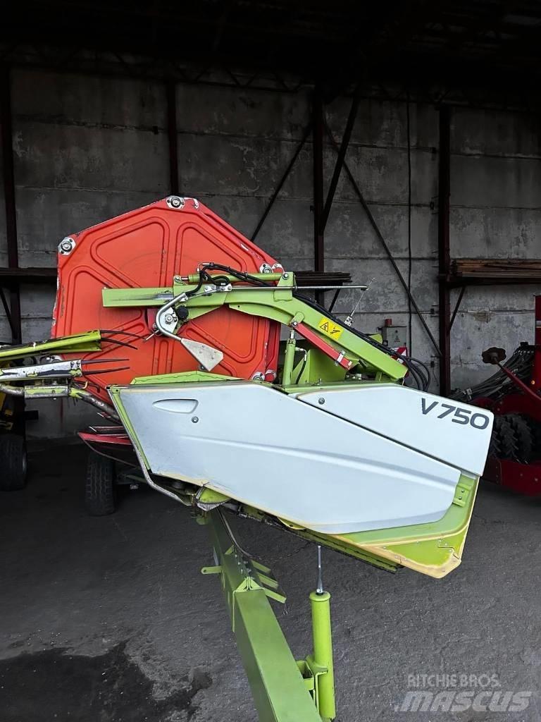 CLAAS Tucano 480 Maaidorsmachines