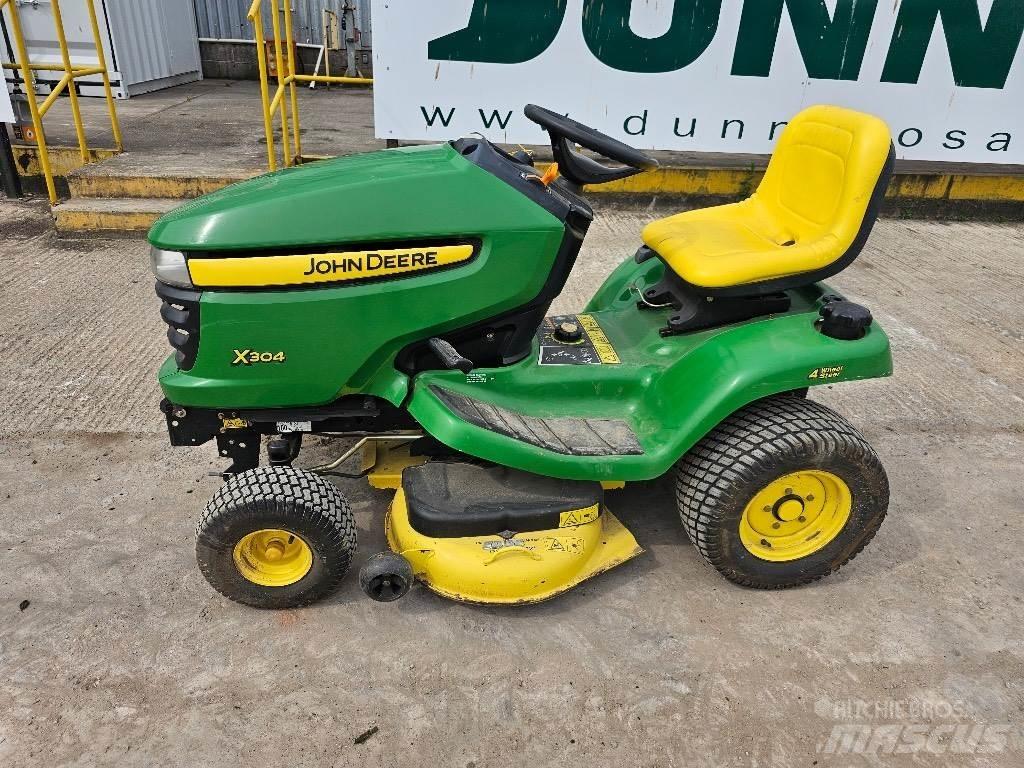 John Deere X 304 Rijmaaiers