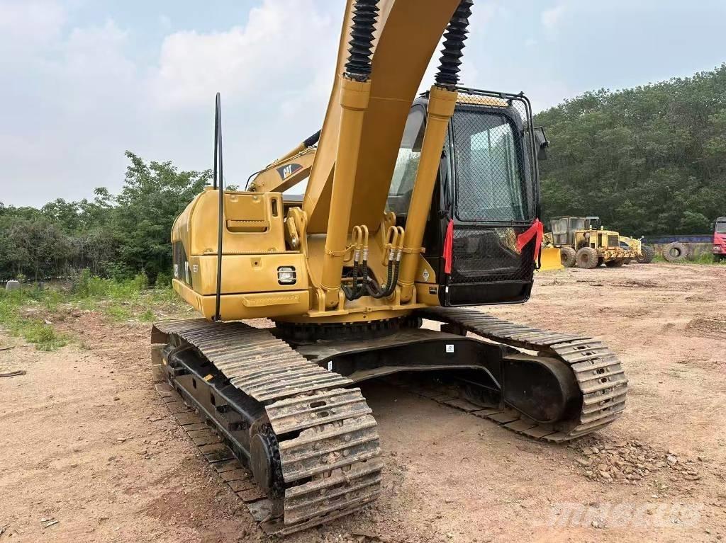 CAT 325 CL Rupsgraafmachines