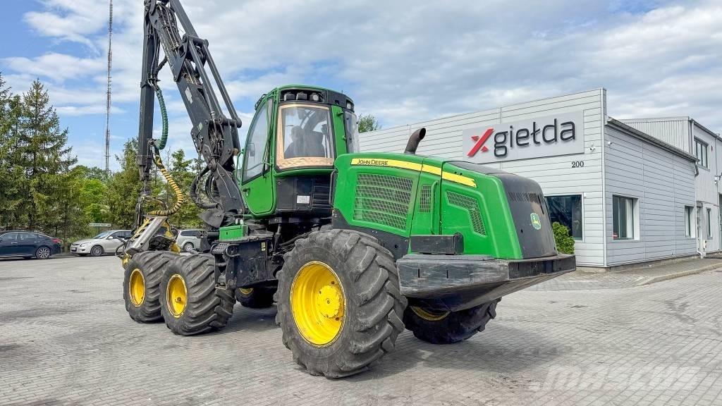 John Deere 1170 E Harvesters
