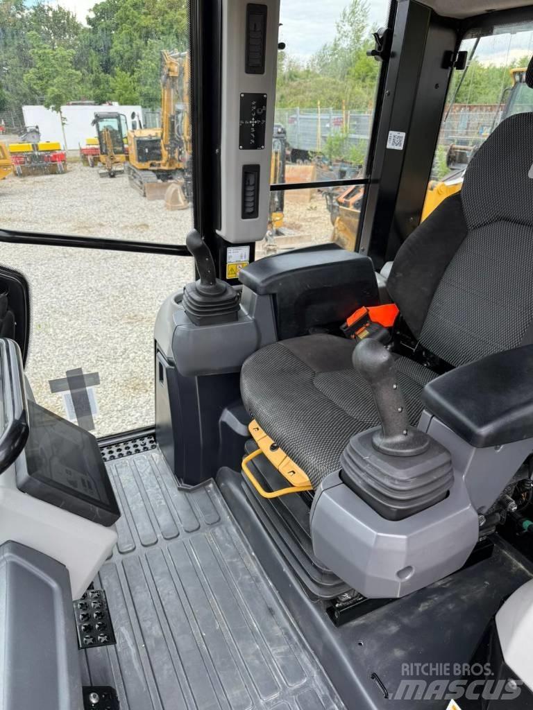 CAT 953 - 12 Rupsladers