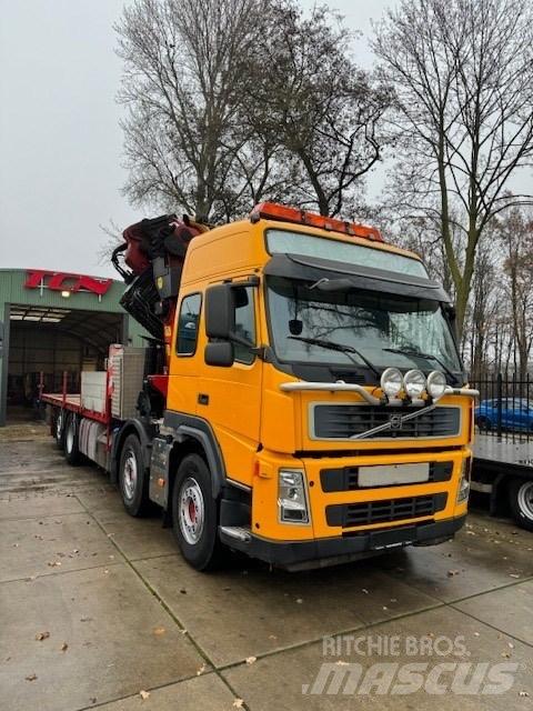 Volvo FH 500 Vlakke laadvloer met kraan