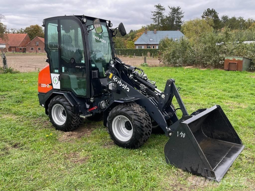 Kubota RT220-2e Wielladers