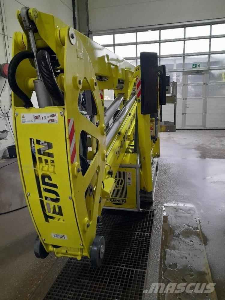 Teupen Leo 18 GT + Zelfrijdende knikarm hoogwerker