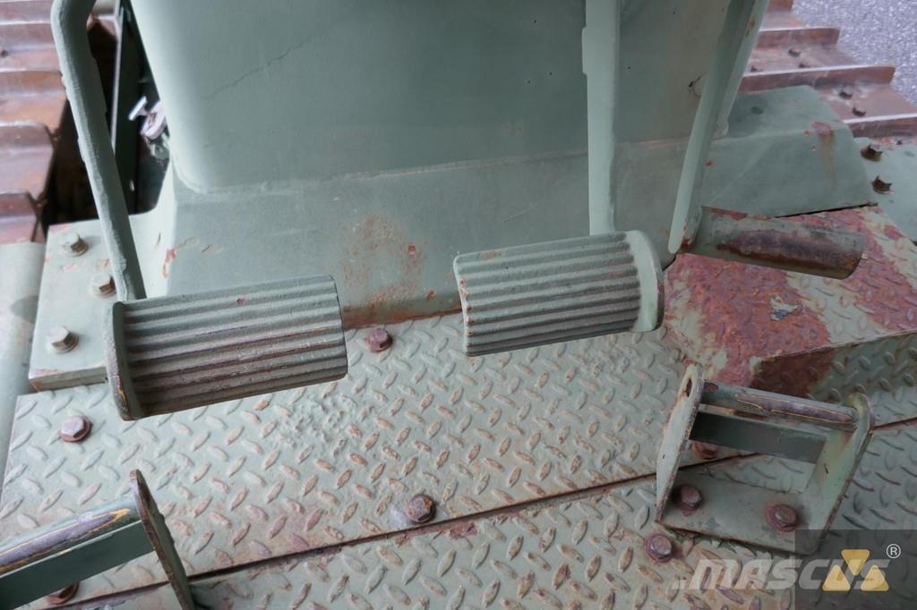 CAT D7G Ex-army Rupsdozers