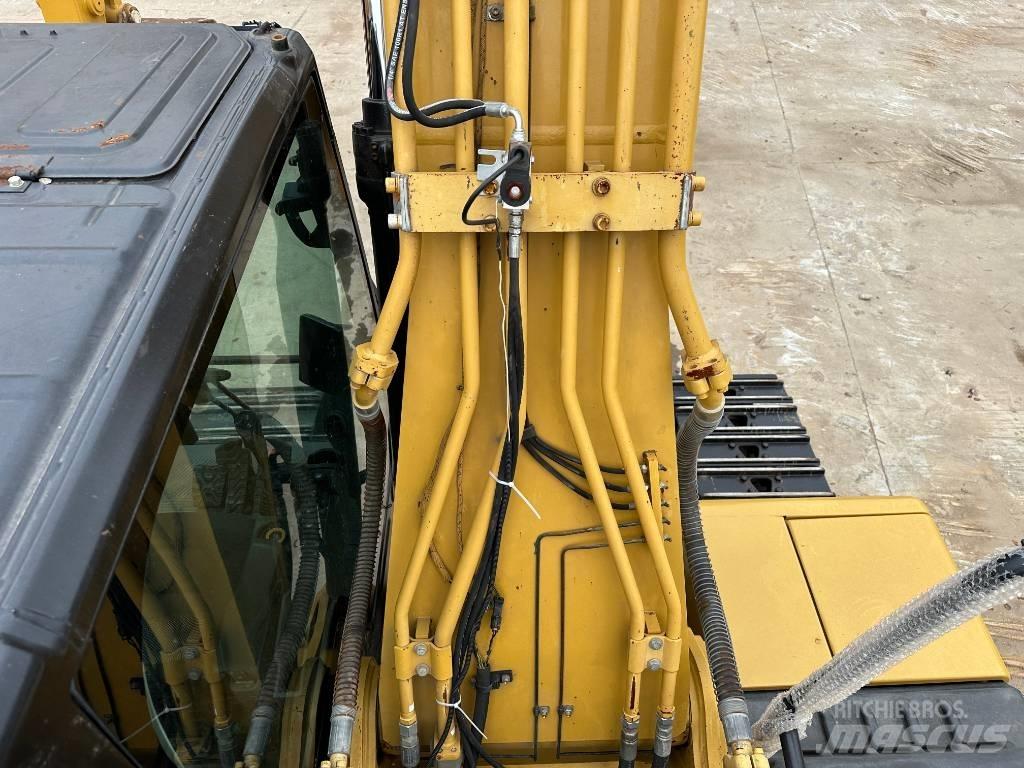 CAT 323GC Rupsgraafmachines