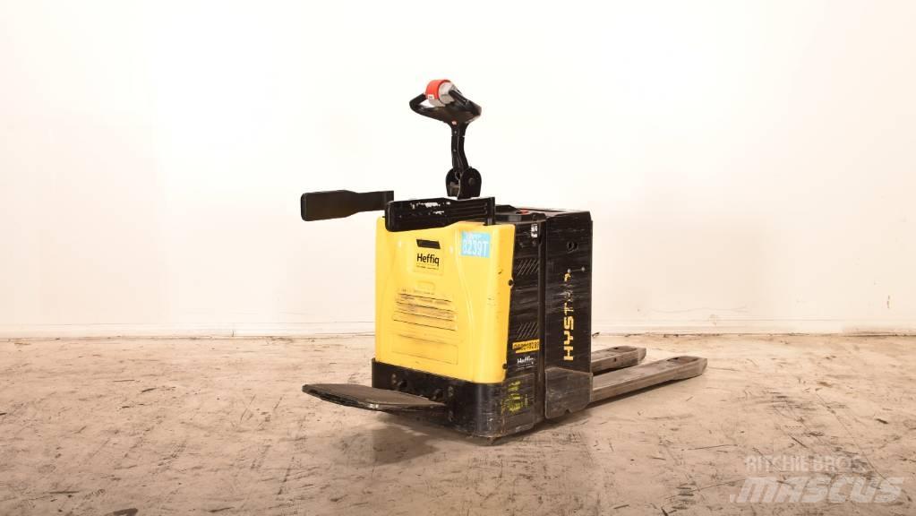Hyster P 2.0 S Meerij pallettruck met platform
